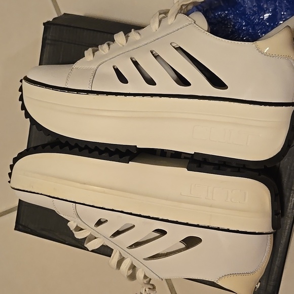 Cult platforms sneakers - Picture 6 of 12